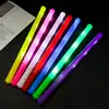Venta al por mayor de fábrica Accesorios para animar en conciertos grandes Palo de luz LED Palo de luz Flash Palo digital Logo personalizado