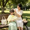 Abanico plegable de estilo clásico antiguo, abanico de baile estilo chino, abanico plegable de verano para mujer, pequeño abanico de tela retro estilo japonés tradicional