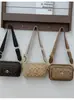 Bolso pequeño de moda transfronterizo para mujer 2026, bolso de hombro para mujer, bolso de alta gama elegante para teléfono móvil, bolso cruzado, nuevo diseño versátil