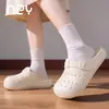 Nanbo Wan Novo Eva Retro Vazado Respirável Birkenstock Sapatos Femininos Verão Antiderrapante Sola Grossa Aumento de Altura Externo Casual Chinelos