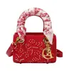 Bolsa de Mão Feminina Modelo Novo 2026 para o Dia a Dia, Bolsa Transversal de Ombro Bordada Retro Versátil com um Toque de Luxo