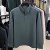 Otoño 2026 Nueva Camisa Polo para Hombre Negocios Holgada Casual Rayas Cuello de Punto Manga Larga Camiseta para Hombre Ropa de Papá