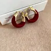 Pendientes Retro Flocados en Forma de U para Otoño e Invierno, Lujo Accesible y Pendientes de Gama Alta, Ropa Simple para el Trabajo Diario, Pendientes Elegantes Versátiles para Mujer