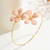 Pulseira Aberta Flor Gota de Óleo, Doce, Simples, Fashion e de Alta Qualidade, Argola de Braço, Luxo Leve, Novo Estilo de Joia de Mão para Mulheres