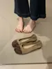 Versión de piel de oveja~Zapatos planos suaves y cómodos, nuevo modelo de verano 2026, zapatos Mary Jane con bloque de color, punta dividida y lazo de pezuña de cerdo
