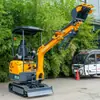 Exportada para a Europa e América, esta máquina é usada para mineração em fazendas e propriedades domésticas, aterramento de solo e escavação e limpeza em pequena escala de terra e detritos em fazendas.