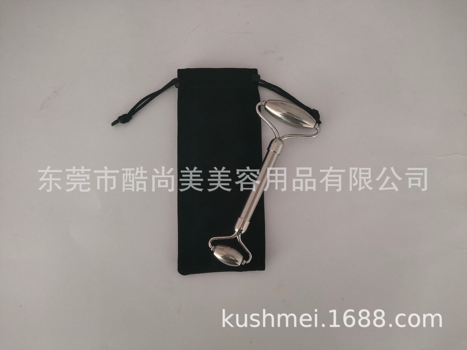 不锈钢滚轮按摩器