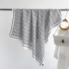 Lenço Pequeno de Camélia Xiangfeng Simples Elegante Xale de Seda Sarja Quadrado Grande 90cm Lenço de Cabeça Protetor Solar de Viagem para Mulheres