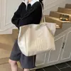 Bolsa Tote Casual da Moda para Mulheres, Estilo Coreano, Versátil, Retrô, Grande Capacidade, Bolsa de Ombro para o Dia a Dia, Bolsa de Axila de Alta Qualidade
