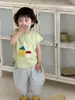 Conjunto de camiseta de manga corta y pantalones a rayas para bebé, ropa de verano fina estilo coreano para niños, ropa de verano para niños, personalización al por mayor de fábrica
