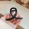 Nuevo clip de pinza de garra cruzada de laca de estilo japonés de nicho de alto valor, versátil y elegante, simple pinza de tiburón accesorio para el cabello