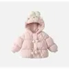 Abrigo de invierno acolchado de algodón para niñas 2026, estilo nuevo, engrosado y cálido, forrado de polar, para niños, chaqueta de algodón para bebé, a prueba de viento de invierno