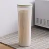 Tubo de macarrão Frasco de grãos grossos Caixa de armazenamento de macarrão selada Design quantitativo Tampa transparente Frasco de armazenamento de plástico Caixa de conservação de alimentos frescos para uso doméstico