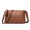 Moda Transfronteriza Bolso para Mujer de Mediana Edad Simple y Versátil Bolso para Madre 2025 Nuevo Bolso Cruzado de Hombro de Alta Gama y Gran Capacidad