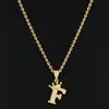 Collar Popular Transfronterizo con Incrustaciones de Cobre y Circonita Letra Inglesa Colgante de Corona Letra para Mujer Cadena Versátil para Clavícula Joyería que Conserva el Color