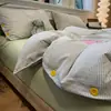 Juego de cama de cuatro piezas con sábana bajera, nuevo modelo 2026, funda de edredón jacquard para dormitorio de estudiante, juego de tres piezas para cama individual, adecuado para todas las estaciones