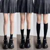 Calcetines Blancos de Estilo Japonés a Media Pantorrilla Verano Finos para Mujer Color Sólido Terciopelo Estilo Universitario JK Calcetines Largos de Tubo Alto Cortos