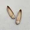 Sapatos Femininos Elegantes e Modernos de Couro Envernizado com Fivela Quadrada de Metal, Boca Rasa, Bico Quadrado, Leves para Calçar, Solado Macio, Sapatos Femininos Confortáveis