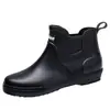 Novas Galochas Masculinas de Cano Curto com Solado Macio para Travessia de Fronteira, Sapatos de Chuva Antiderrapantes Masculinos para Cozinha, Sapatos Aquáticos para Lavagem de Carros, Sapatos de Borracha Leves para Exportação