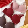 Sutiã Simples com Estampa de Letras para Estudante, Sutiã Peça Única Estilo Britânico para Meninas com Seios Pequenos, Sutiã Push-Up Sem Aro