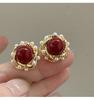 Pendientes Vintage de Plata de Ley S925 Color Vino Tinto Estilo Hong Kong Geométricos Sentido de Alta Gama 2024 Nuevos Pendientes Franceses Elegantes de Moda