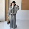 Conjunto Feminino Estilo Primavera/Outono 2026 Novo Estilo para Crianças de Meia-Idade a Mais Velhas Conjunto de Duas Peças Esportivo Elegante da Moda Roupas de Outono Infantis Tendência