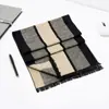 En Stock Nuevo Bufanda de Hombre Invierno Cálida Larga Cachemira Sintética Calentador de Cuello Versátil Simple Moda para Hombre Venta al por Mayor