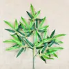 Folhas de bambu artificiais novas, galhos de bambu falsos, folhas de bambu coladas, folhas de bambu artificiais verdes, decorações de bambu para paisagismo atacado