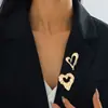 Set de Broches de Corazón Calado Simple y de Moda Adecuado para el Banquete Diario de Mujer Ropa de Negocios con Elegante Elegante
