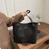 2026 Bolsa para el día a día Bolsa de gran capacidad para estudiantes universitarias Bolsa de hombro individual de nuevo estilo Bolso de mano a la moda