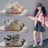 Nuevos Zapatos Infantiles Primavera 2026, Zapatos Cómodos de Malla para Niños con Velcro, Zapatos para Niños, Zapatos para Niñas, Zapatos Deportivos Infantiles