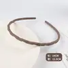 Grampo de Cabelo Estilo Coreano com Borda Fina e Textura Torcida para Lavar o Rosto com Cabeça Dentada Antiderrapante Faixa de Cabelo Cor Pura Fofa Pequena Menina