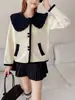 Elegante abrigo-suéter con cuello de muñeca estilo Chanel, nuevo modelo otoño e invierno 2026, cárdigan de punto de lana reversible suelto y suave para mujer