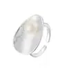Anillo exagerado para mujer, moderno, de lujo ligero, exquisito y versátil, anillo simple y dulce bañado en plata con forma de lágrima para dedo índice al por mayor