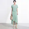 Traje de Verano Miyake para Mujer, Conjunto de Dos Piezas, Elegante y a la Moda, Camiseta Holgada de Manga Corta con Cuello en V, Falda Asimétrica de Cola de Pescado