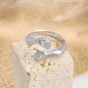 Anéis Abertos de Aço Inoxidável Criativos Estilo Coreano Abraçando, Anéis de Casal com Design Único, Joia Versátil, Atacado em Estoque