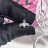 Industria Pesada Rosa Blanco Amor Alas Aretes de Uña para Oreja Diseño Barroco Sentido Exquisito Nicho Dulce Cool