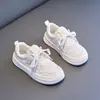 Zapatillas blancas estilo coreano para niñas, novedad otoño 2025, zapatos casuales, moda estudiantil, zapatillas deportivas para niños mayores, zapatillas casuales