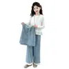 Ropa Infantil Niñas Otoño Conjunto de Mezclilla 2025 Nuevo Camiseta Interior de Encaje para Niñas Chaleco de Mezclilla Conjunto de Tres Piezas Moderno