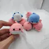 Llavero de ballena pequeña tejido a crochet de lana lindo hecho a mano adornos de Amazon lindos accesorios para parejas colgante colgante