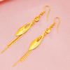 Moda hojas Vietnam pendientes de oro para mujer al por mayor latón chapado en oro de 24k pendientes de borla accesorios explosivos transfronterizos