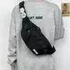 Bolsa de Peito Masculina e Feminina Marca de Moda Esportiva Simples Bolsa de Ombro Casual Estilo Japonês Bolsa de Cintura Fashionable Street Mochila Transversal