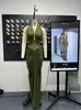 Vestido de Festa Longo Sob Medida Estilo Francês Levemente Luxuoso com Cintura Marcada Espinha de Peixe Decote Halter Costas Abertas Fenda Ajustado ao Corpo Sexy
