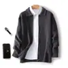 Nueva colección otoño/invierno 2026: Cárdigan de punto 100% lana con cuello alto y cremallera, prenda exterior holgada y extragrande para hombre, moderno y adecuado para ventas transfronterizas
