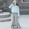 Conjunto de Chaqueta de Bloques de Color con Letras para Niñas Primavera y Otoño 2026 Nuevo Estilo Ropa para Niñas Primavera Estilo Coreano Moda Casual Conjunto de Dos Piezas
