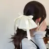 Exquisito y Elegante Pinza de Resorte Estilo Lazo de Falda, Pasador de Moda y Versátil, Accesorio para el Cabello de Alta Gama Estilo Coreano