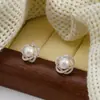 Pequeño y Exquisito Estilo Francés de Alta Gama Sin Perforaciones para Mujer Clip de Oreja de Perla Estilo Retro Francés Disco de Bobina de Mosquito Zirconia Exquisito Simple