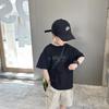 Camiseta de verão para meninos, manga curta, 2024, nova camiseta infantil verde de meia manga, pura camiseta bonita de verão para bebês, marca de moda