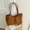 Bolsa tote retro de camurça estilo Maillard, grande capacidade, adequada para o dia a dia, modelo feminino, nova coleção de outono 2026, bolsa de ombro