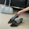 Zapatos de Tacón Alto de Gama para Mujer Verano 2026 Impermeables de Moda Versátiles de Punta Cuadrada Sandalias de Cuña con Tira Cruzada Elegantes de Punta Abierta para Mujer